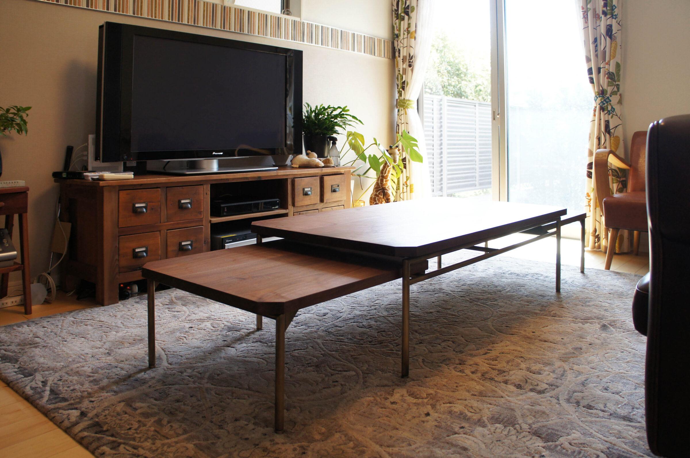 C.W.S.LTD CABINET FACTORY ドレッサーのご紹介の通販はau PAY 